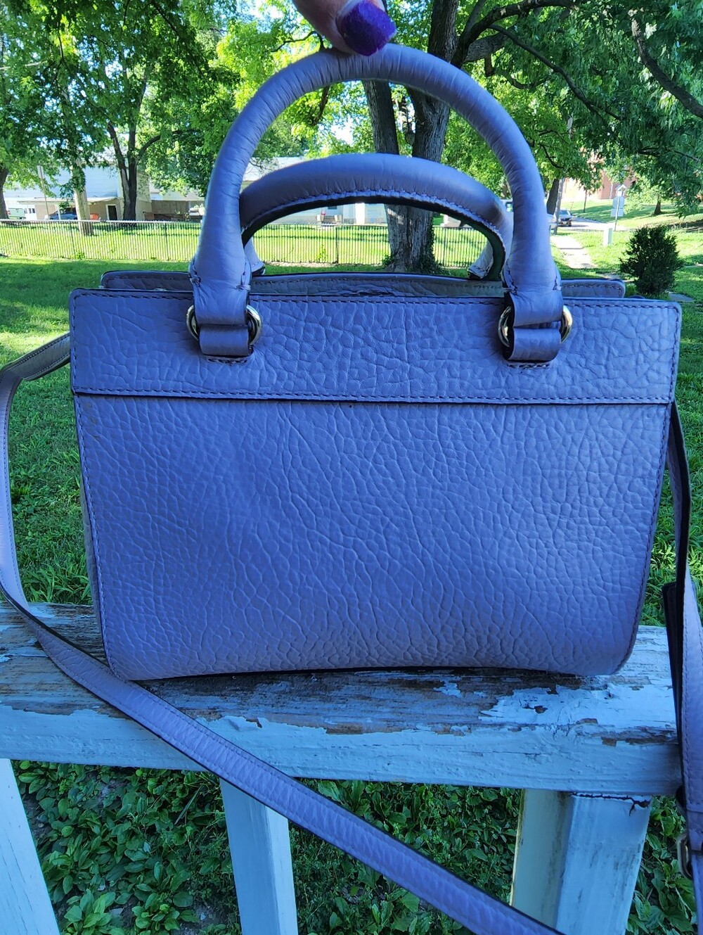 Kate Spade Perri Lane Bubbles bag featuring a perforated geometric pattern - Picture 2 of 12
